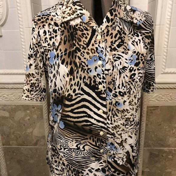 ALIA. Size 12. Short Sleeve Shirt. Textured Fabric. Side Slits. Poly. B22 - Picture 1 of 6